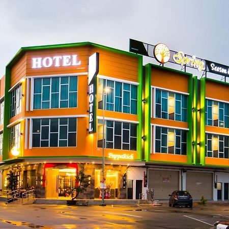 Spring Season Hotel Muar Exteriér fotografie