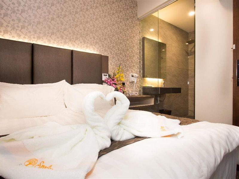 Spring Season Hotel Muar Exteriér fotografie