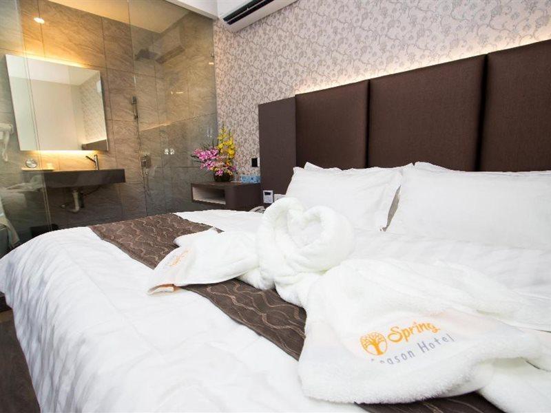 Spring Season Hotel Muar Exteriér fotografie