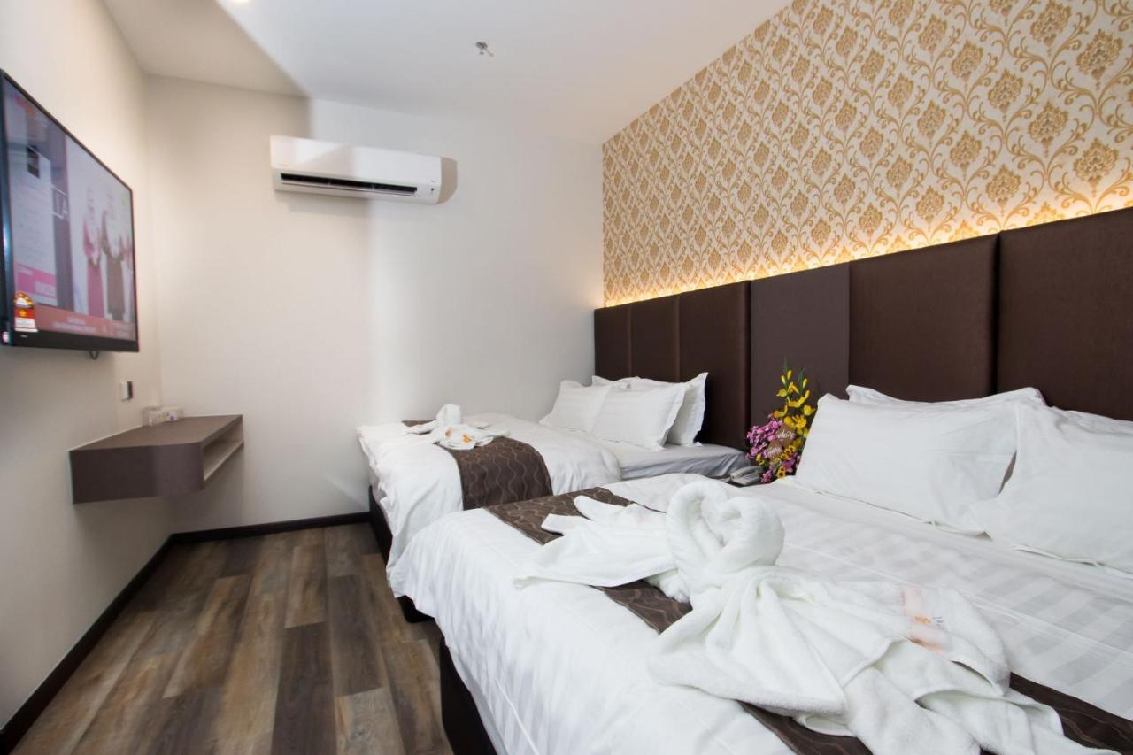 Spring Season Hotel Muar Exteriér fotografie