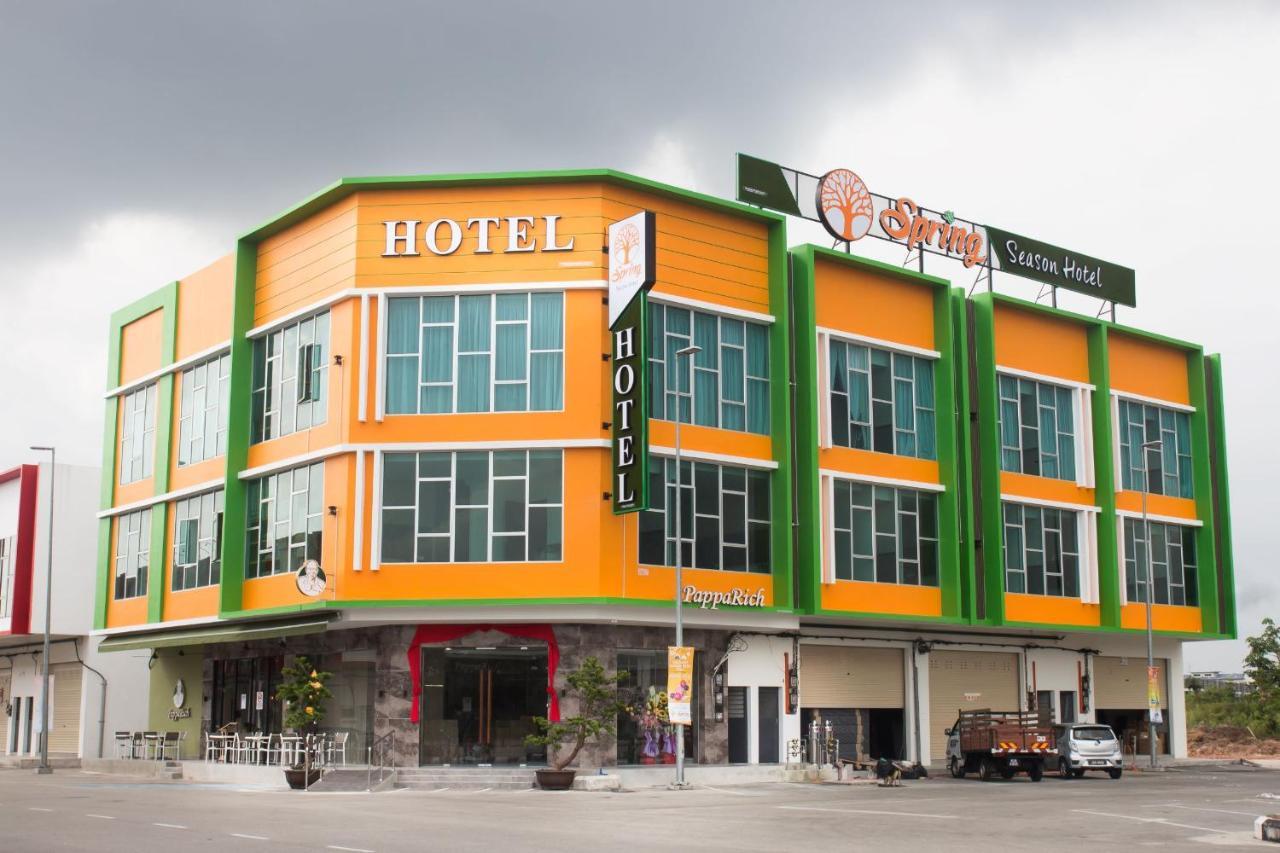 Spring Season Hotel Muar Exteriér fotografie