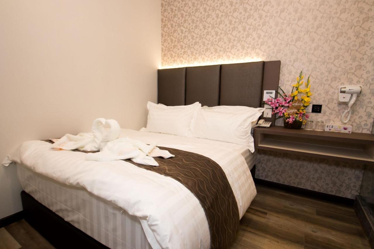 Spring Season Hotel Muar Exteriér fotografie